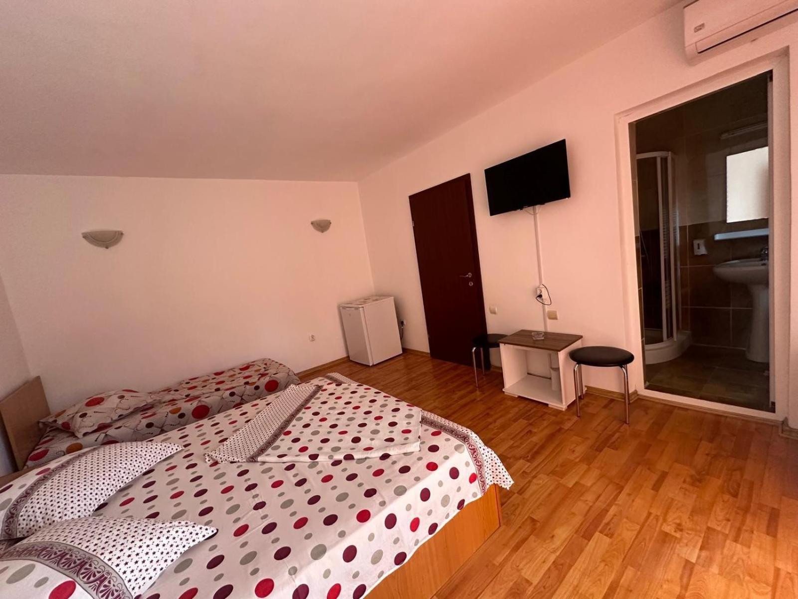 Vila Lucy Costinesti Hotel Bagian luar foto