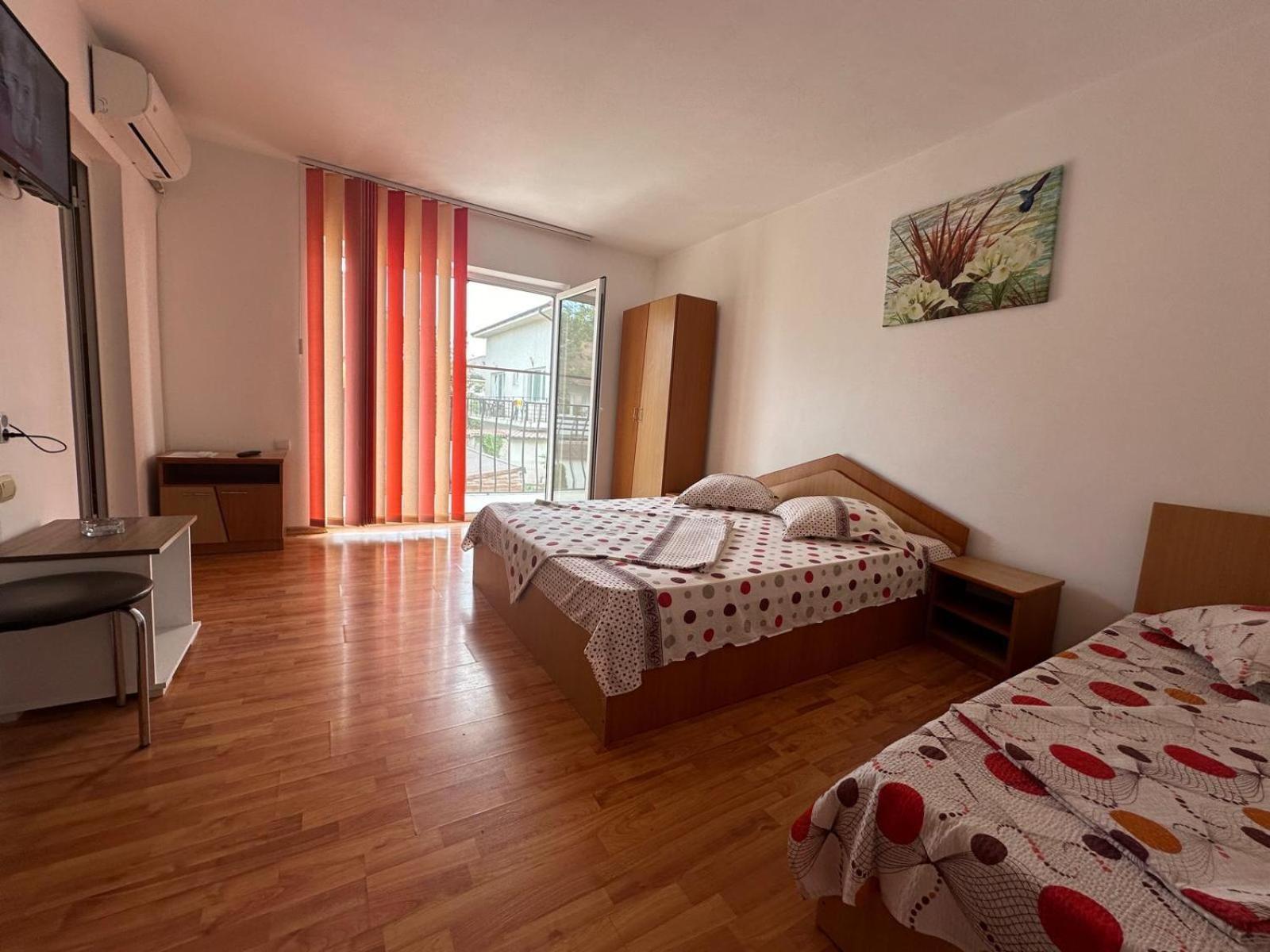Vila Lucy Costinesti Hotel Bagian luar foto